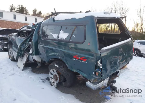 2008 Ford F-250 Fx4/Lariat/Xl/Xlt from USA, damaged, VIN 1FTSX21R78EA75791